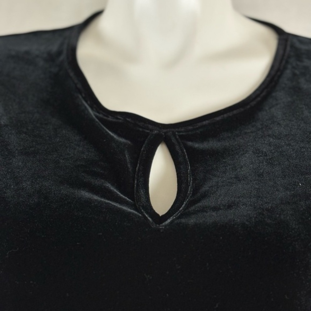 Ashley Stewart Black Velvet Keyhole Blouse